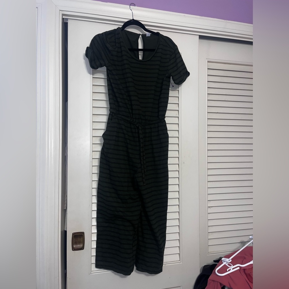 Old navy jumpsuit